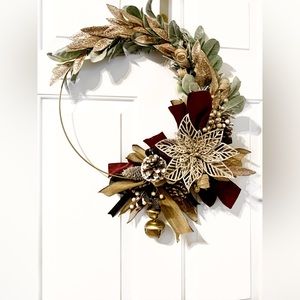 Winter-Holiday Wreath Decor